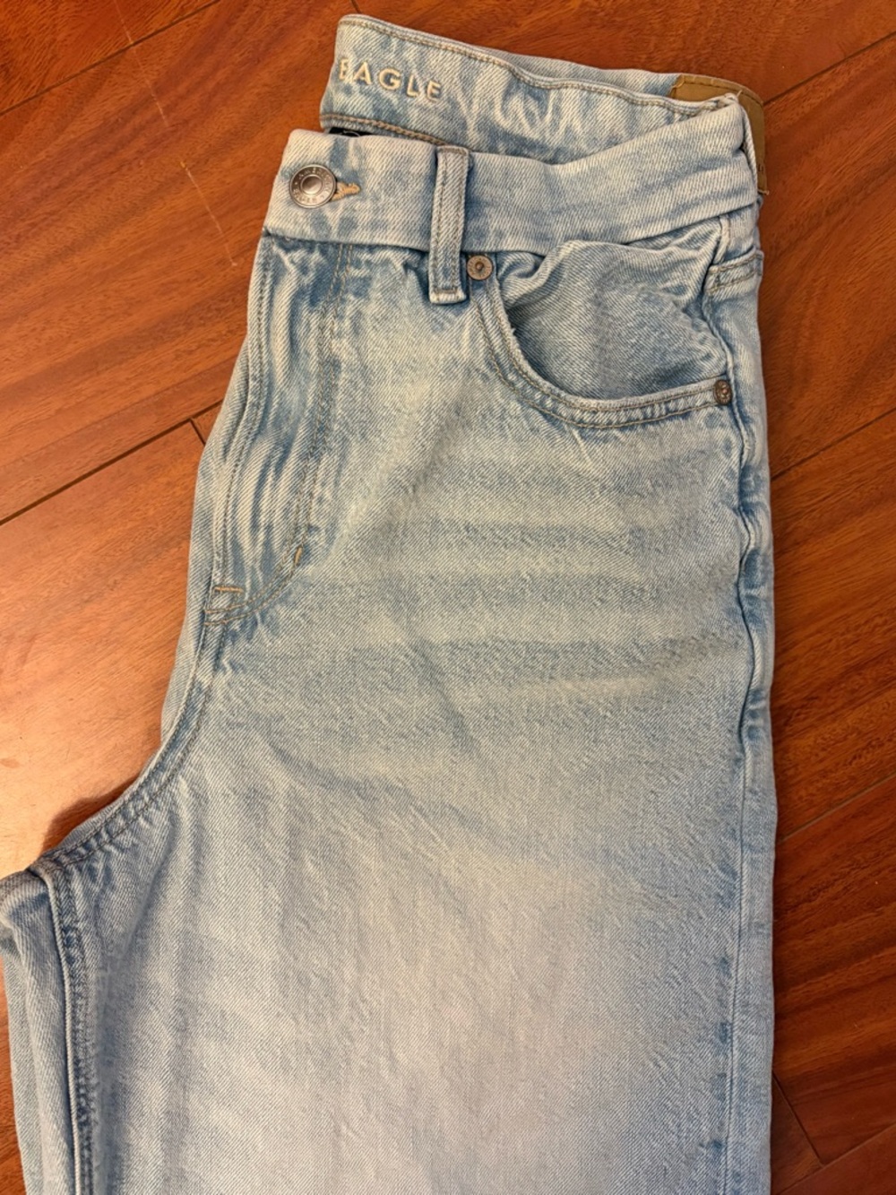 American Eagle Curvy Super High Rise Straight Light Wash Jean - Picture 2 of 9